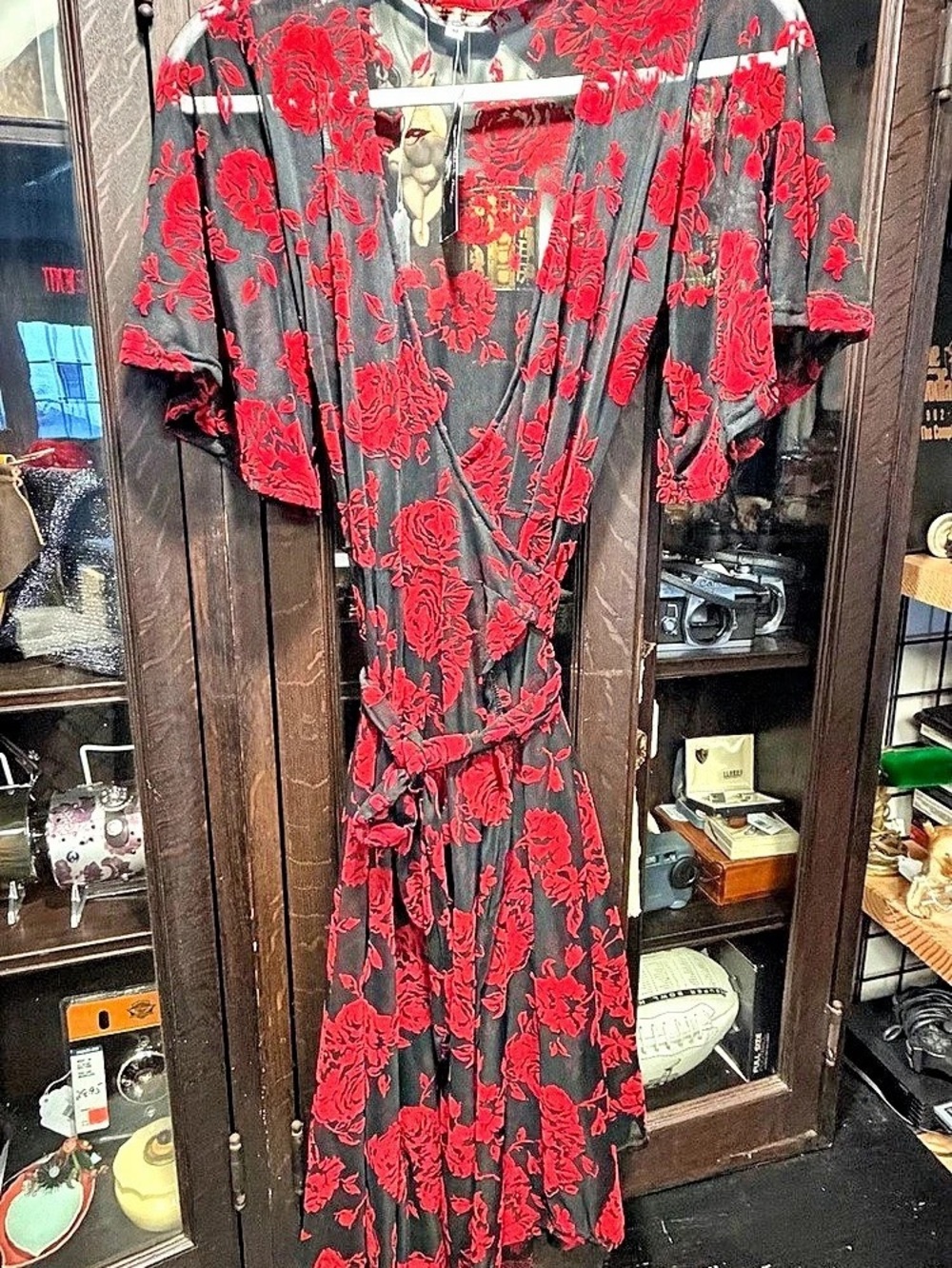 BroomStick Betty War Pony Clothing Red Black Floral Mesh Wrap Dress Size M NWT